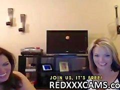 Hot teen fingering her juicy pussy plus anal play in webcam live show Leake